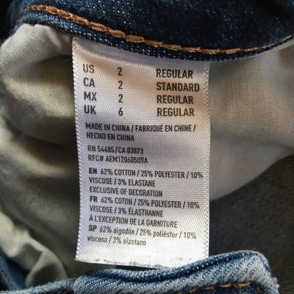 American Eagle Distressed Low Waisted Size 2 Jeggings Skinny Jeans Medium Wash - Picture 12 of 14